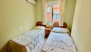 Reventa - Villa / Chalet - Guardamar del Segura