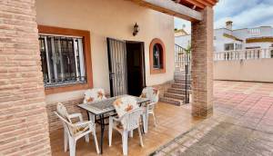 Reventa - Villa / Chalet - Guardamar del Segura