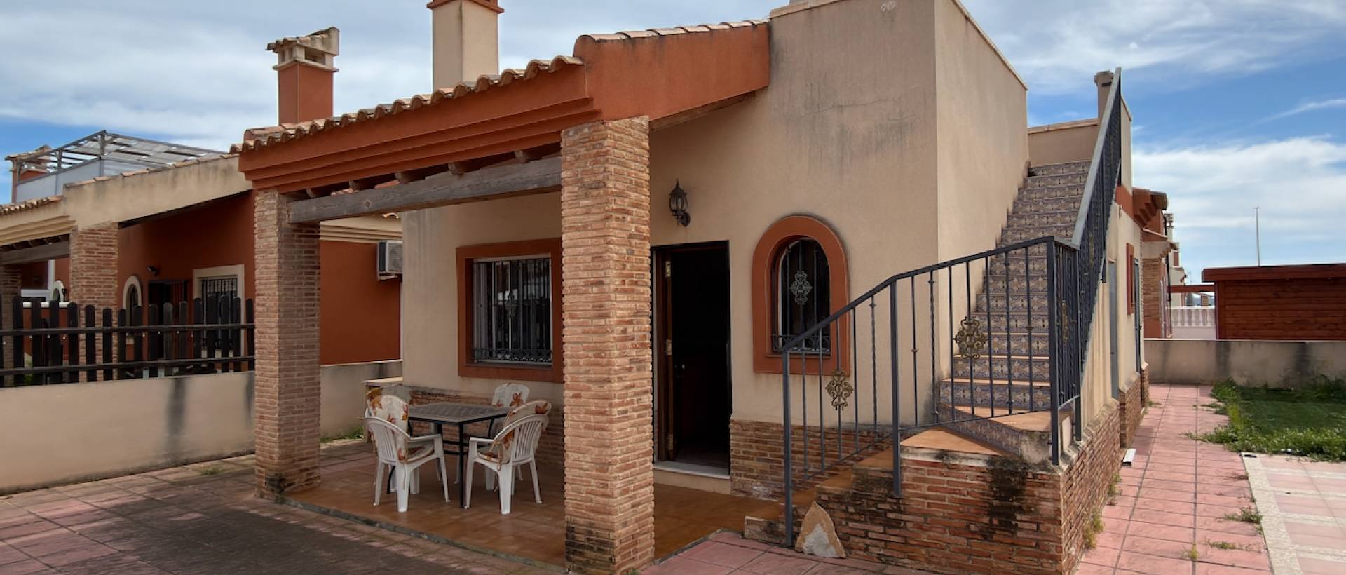 Reventa - Villa / Chalet - Guardamar del Segura