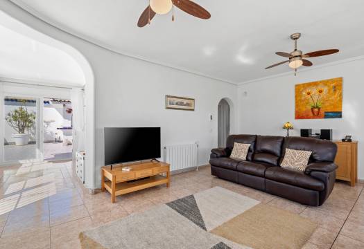 Resale - Villa - Ciudad Quesada