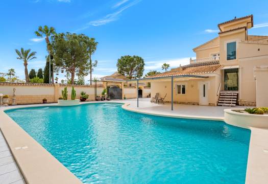 Resale - Villa - Ciudad Quesada