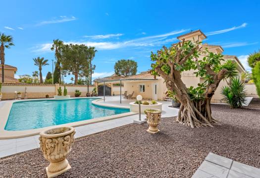 Resale - Villa - Ciudad Quesada