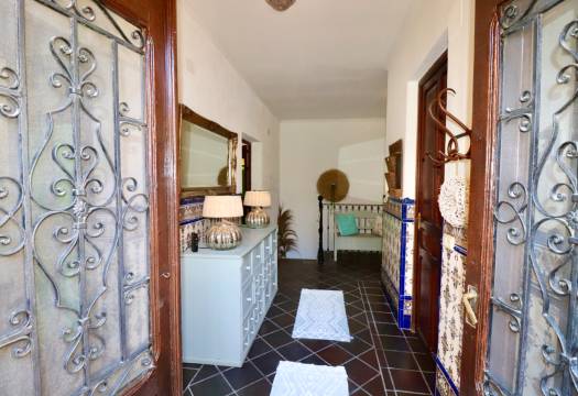 Resale - Finca / Country Property - Rojales - Heredades