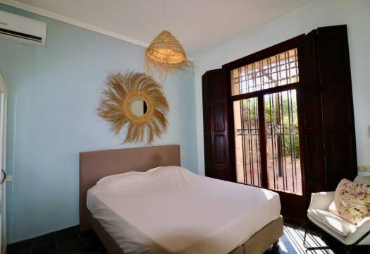 Resale - Finca / Country Property - Rojales - Heredades