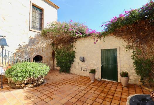 Resale - Finca / Country Property - Rojales - Heredades