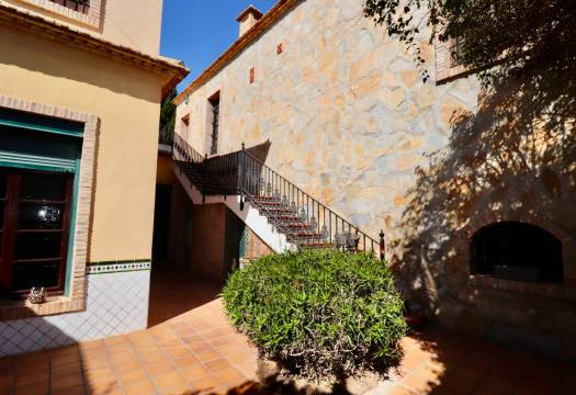 Resale - Finca / Country Property - Rojales - Heredades