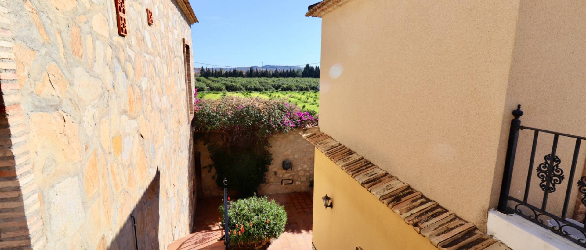 Resale - Finca / Country Property - Rojales - Heredades