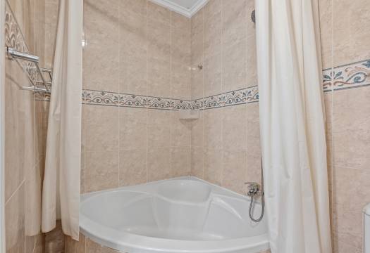 Reventa - Villa / Chalet - Ciudad Quesada - Rojales