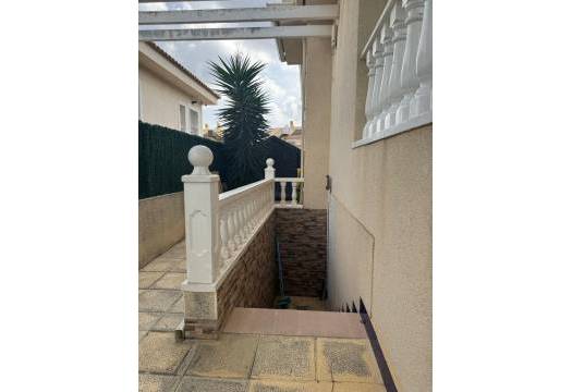 Resale - Villa - Benijofar