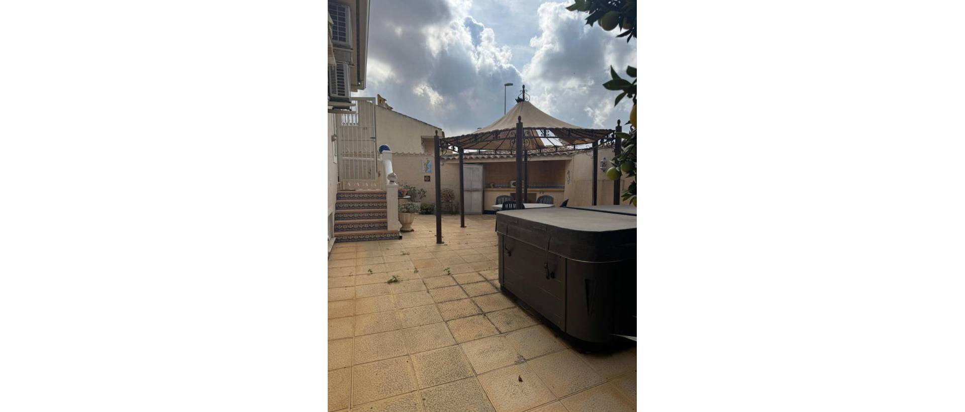 Resale - Villa - Benijofar