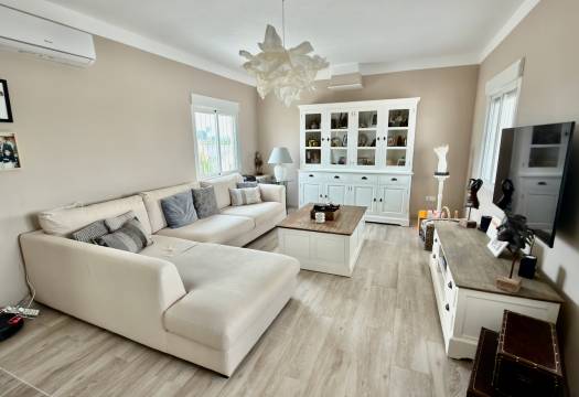 Resale - Finca / Country Property - Rafal