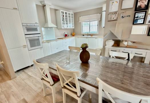 Resale - Finca / Country Property - Rafal