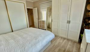 Resale - Finca / Country Property - Rafal