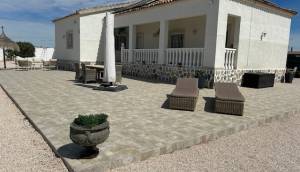 Resale - Finca / Country Property - Rafal