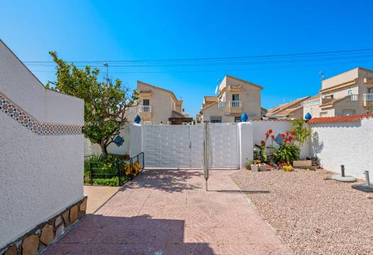 Reventa - Villa / Chalet - Ciudad Quesada - Rojales