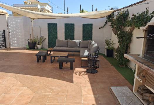 Reventa - Villa Detached - Ciudad Quesada - Dona Pepa