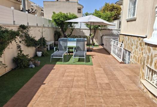 Reventa - Villa Detached - Ciudad Quesada - Dona Pepa