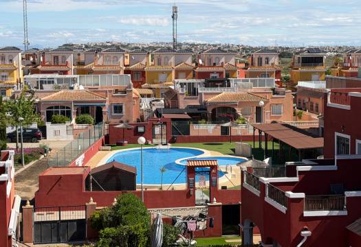 Resale - Apartment - Los Montesinos - La Herrada