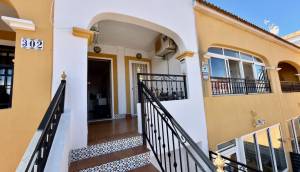 Resale - Apartment - Los Montesinos - La Herrada