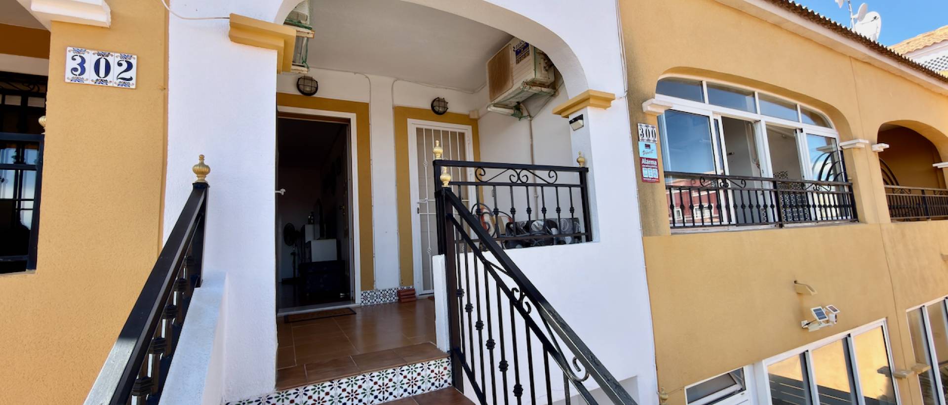 Resale - Apartment - Los Montesinos - La Herrada