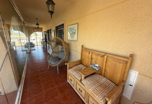 Resale - Finca / Country Property - Catral