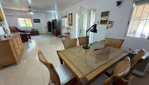 Resale - Finca / Country Property - Catral