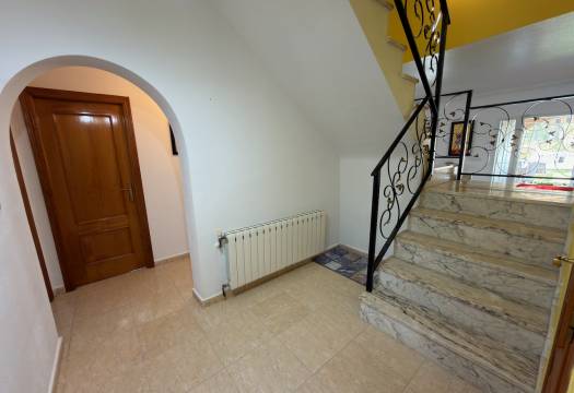 Resale - Finca / Country Property - Catral