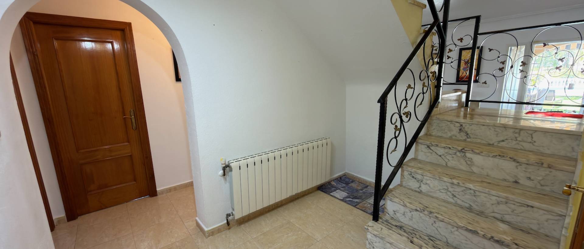 Resale - Finca / Country Property - Catral
