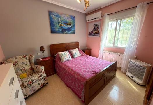 Resale - Finca / Country Property - Catral
