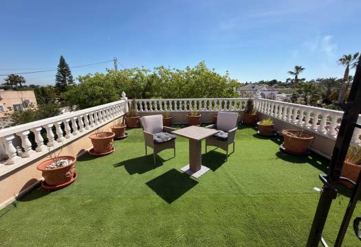 Resale - Finca / Country Property - Catral