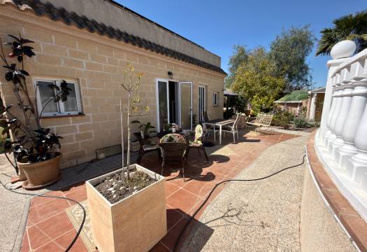 Resale - Finca / Country Property - Catral