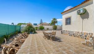 Resale - Finca / Country Property - Rafal