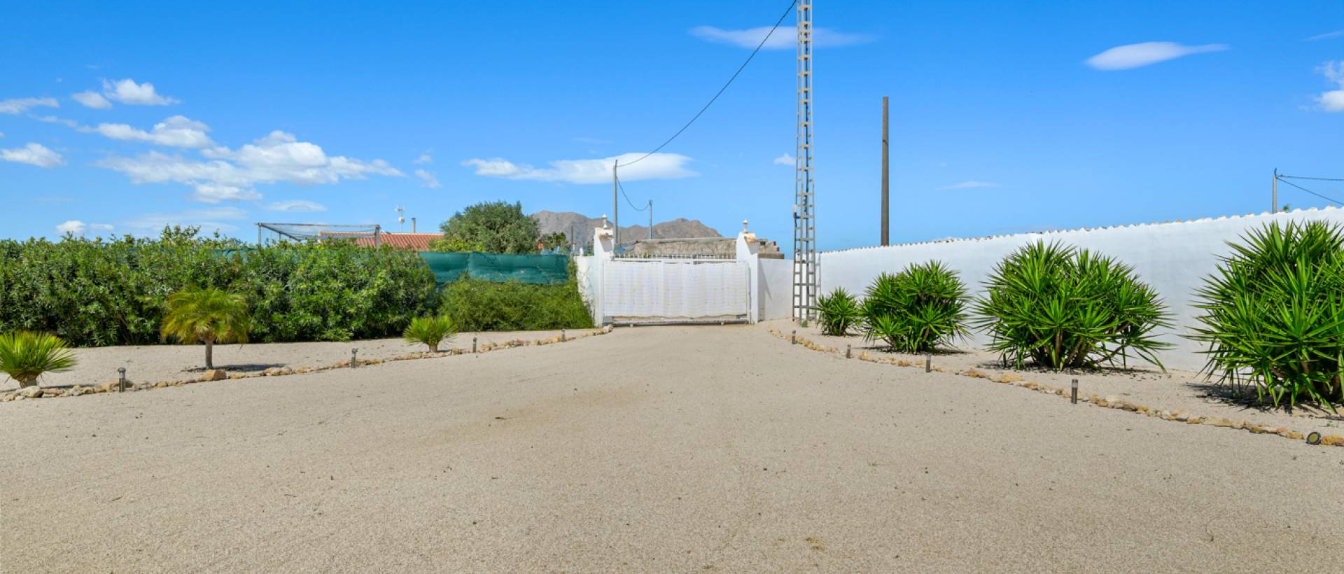 Resale - Finca / Country Property - Rafal