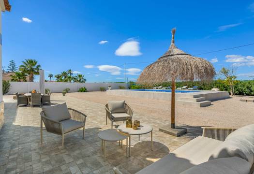 Resale - Finca / Country Property - Rafal