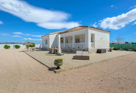 Resale - Finca / Country Property - Rafal