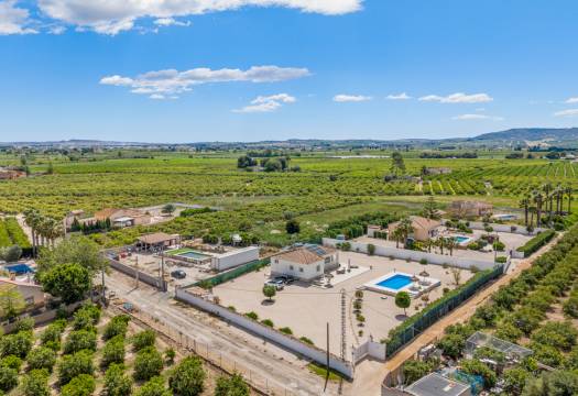 Resale - Finca / Country Property - Rafal