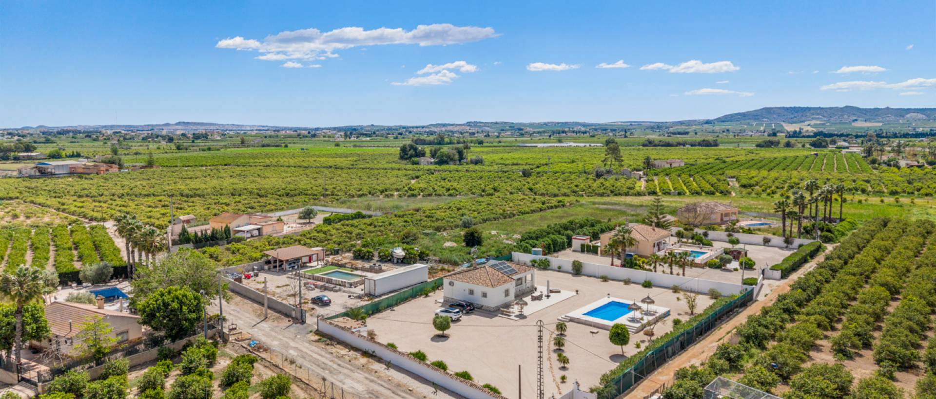 Resale - Finca / Country Property - Rafal