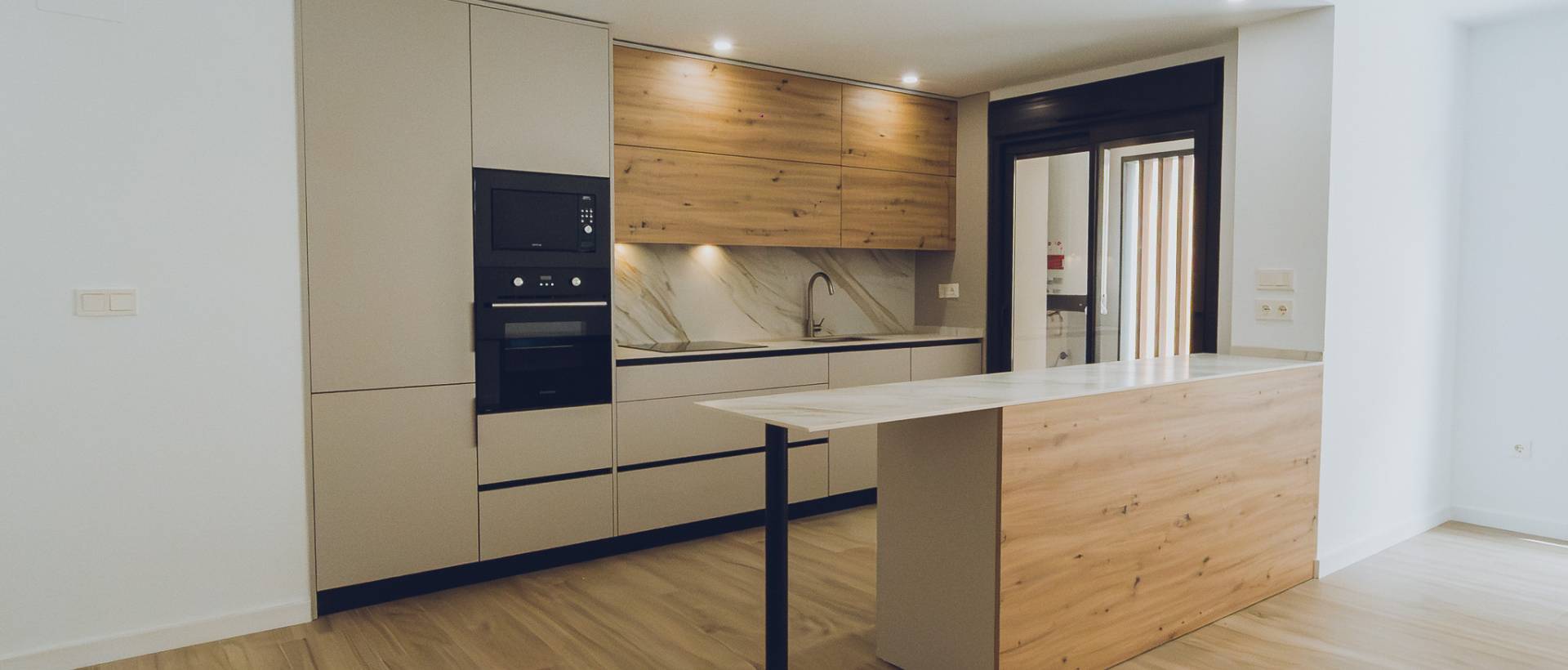 Obra Nueva - Apartmento - Redován