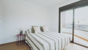 Obra Nueva - Apartmento - Redován