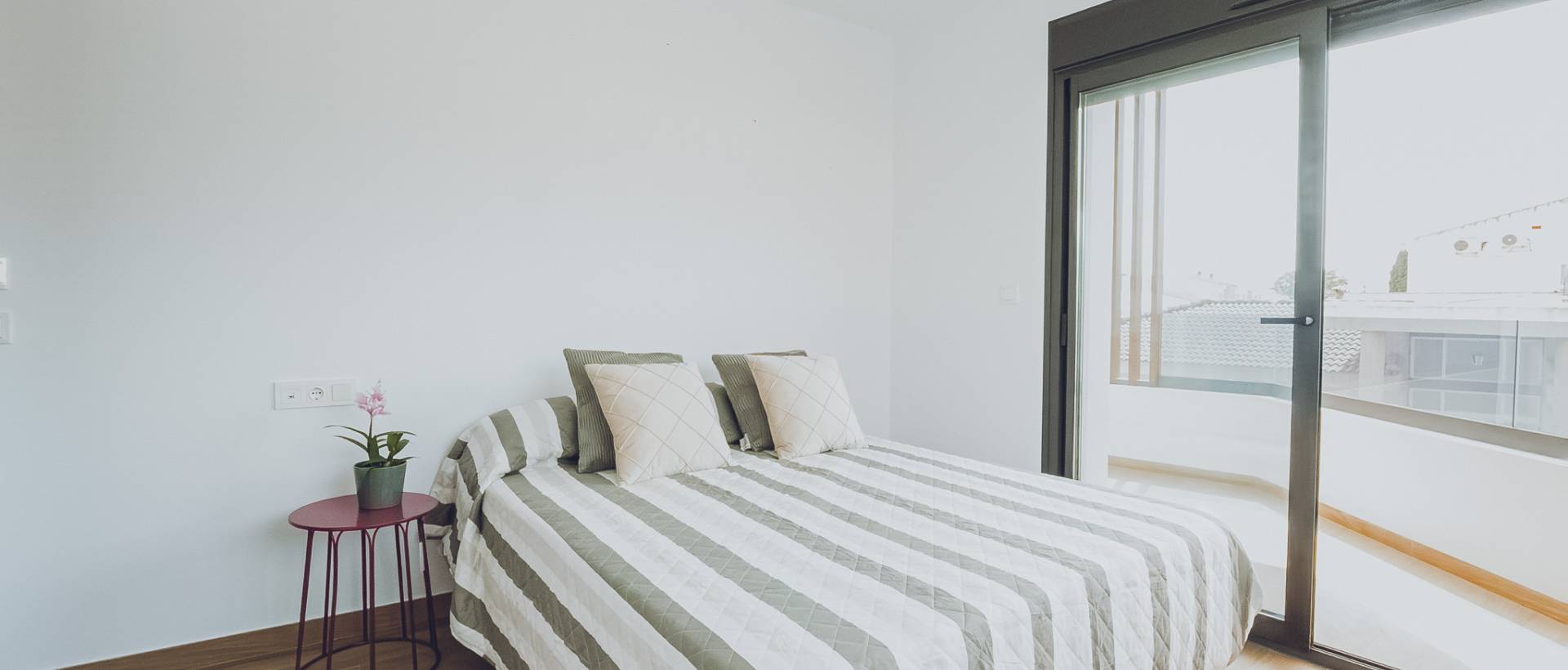 Obra Nueva - Apartmento - Redován