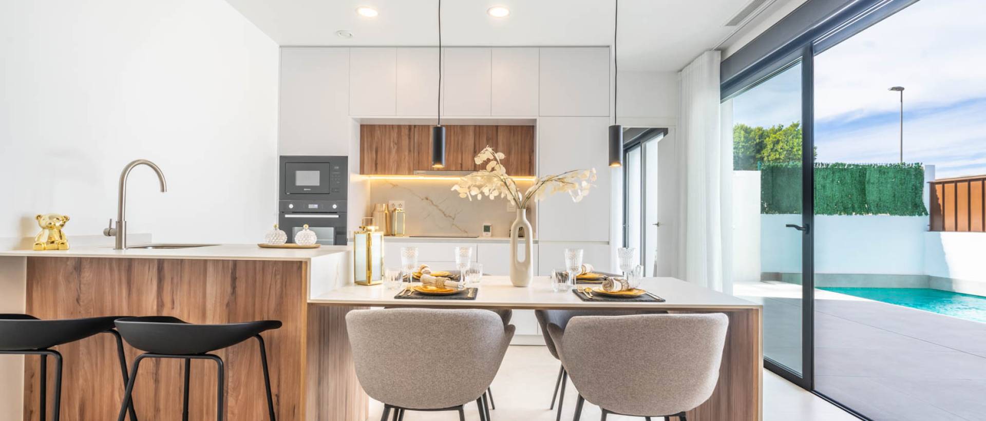 Obra Nueva - detached - Roldán