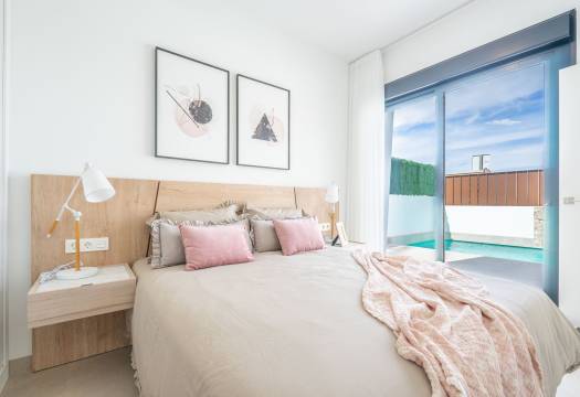 Obra Nueva - detached - Roldán