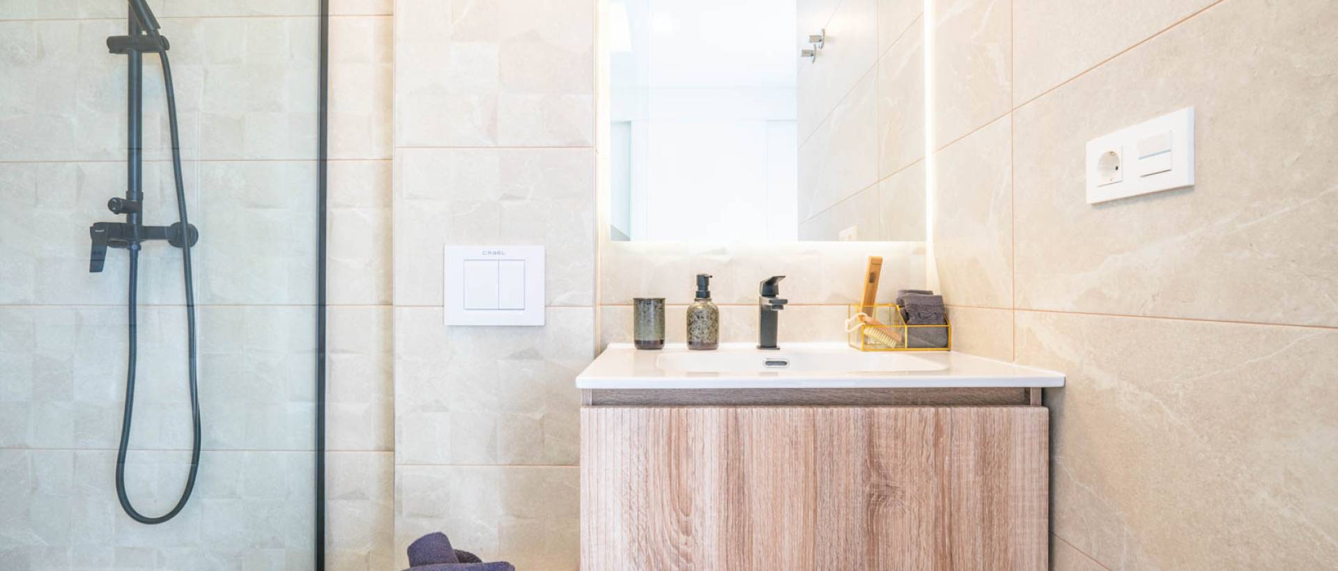 Obra Nueva - detached - Roldán