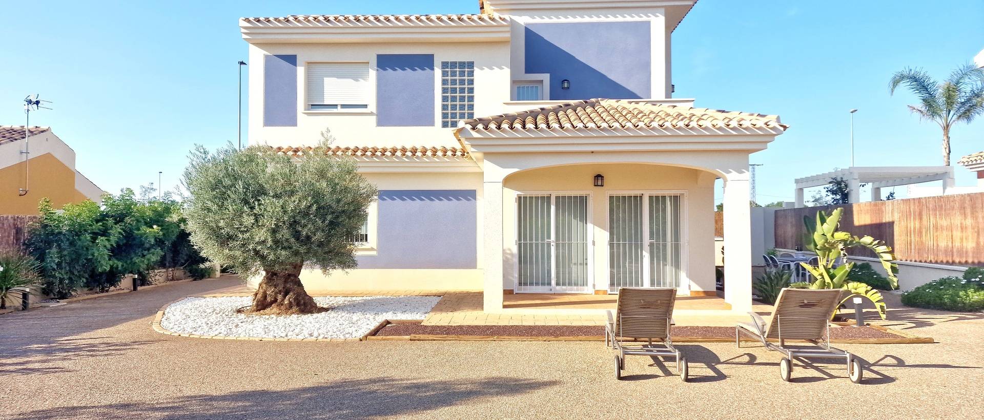 New - detached - Purias