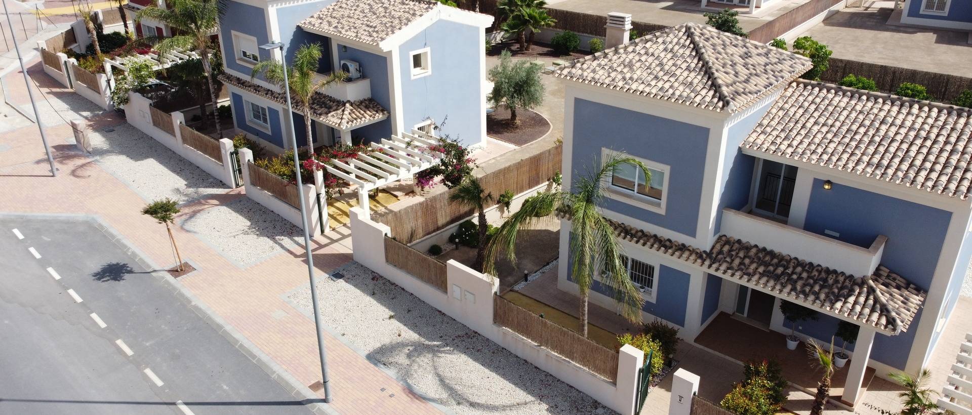 New - detached - Purias