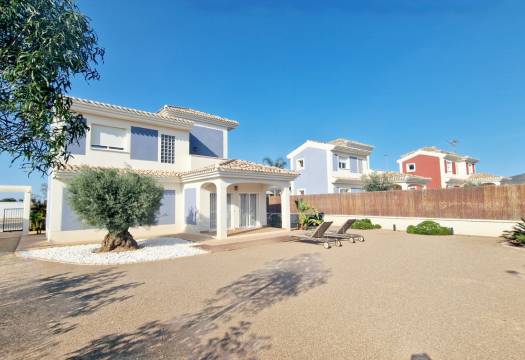 New - detached - Purias