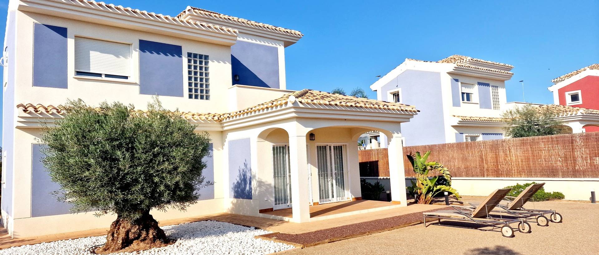 New - detached - Purias