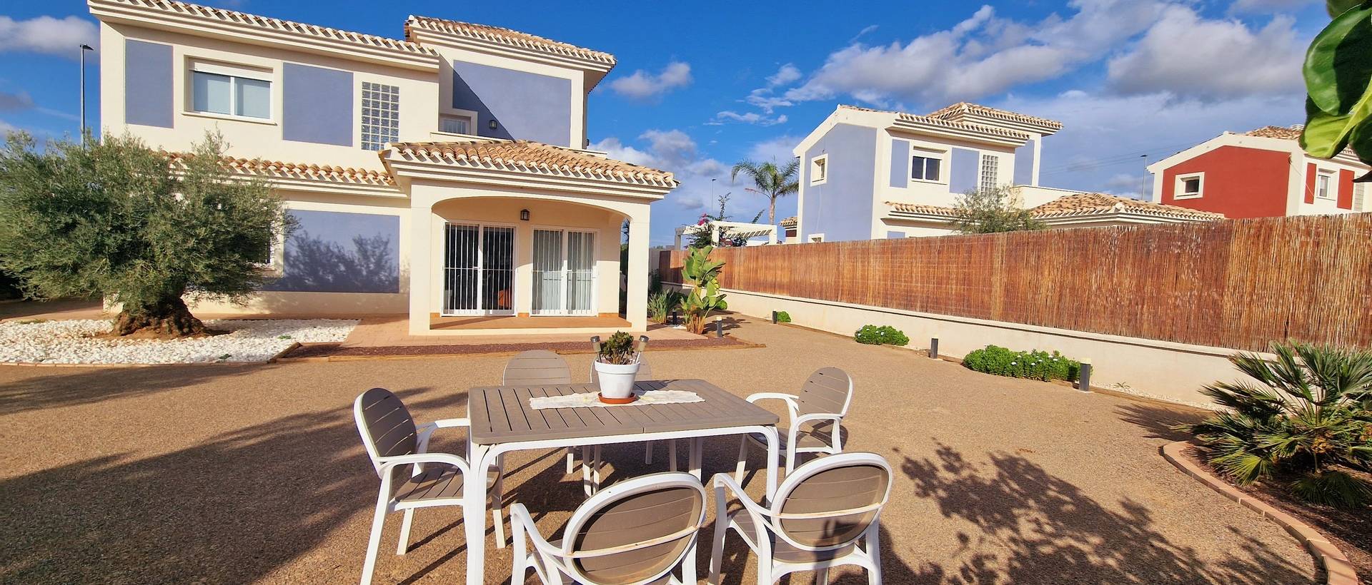 New - detached - Purias