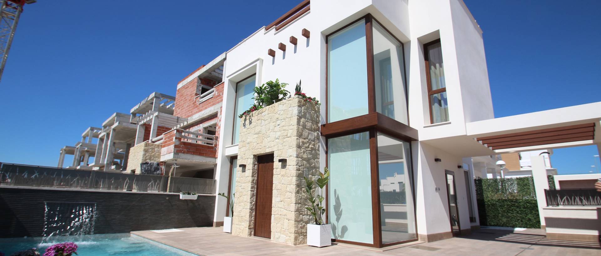 New - detached - Playa Paraiso