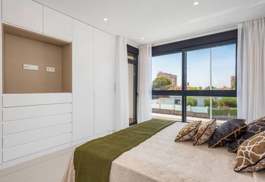 New - detached - Playa Paraiso